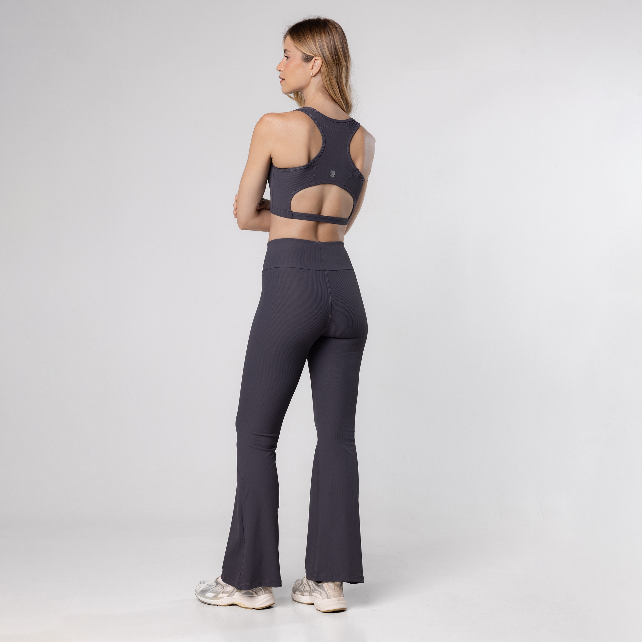 Conjunto Sprint + Essence Cinza