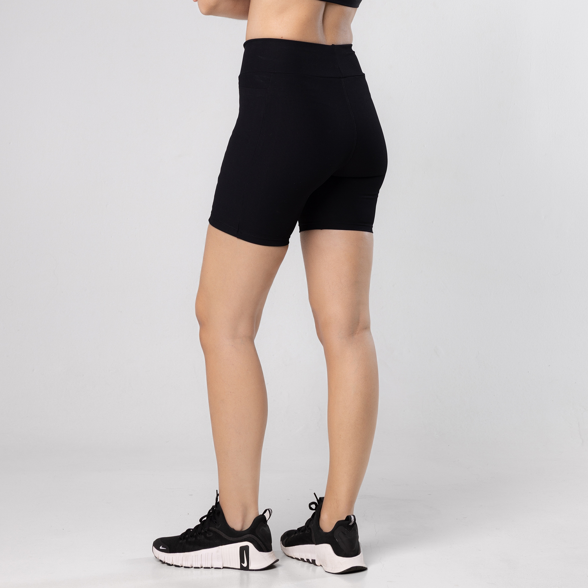 Short Feminino Academia Bolso Fitness Corrida